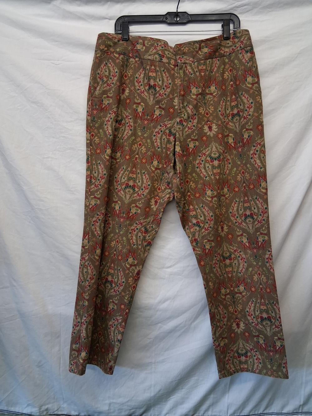 Liz Claiborne Olive Paisley Ankle Pants with Red & Cream Accents